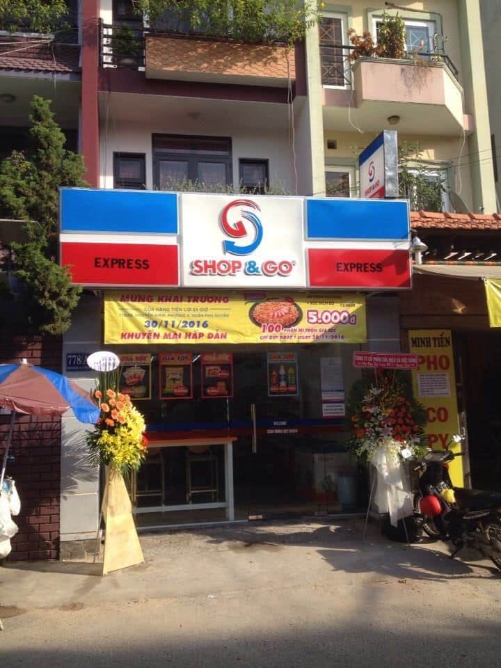 a12-top-5-cua-hang-tien-loi-hang-dau-sai-gon Top 5 cửa hànɡ tiện lợi phục vụ 24h phổ biến nhất tại Sài Gòn