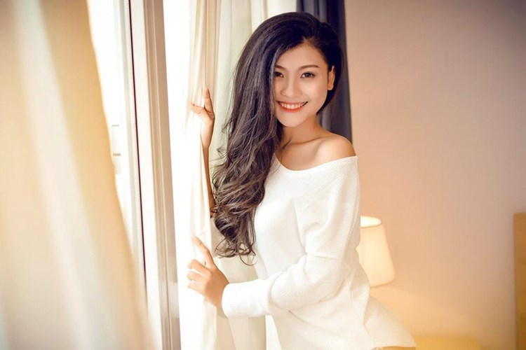 Ngắm Ảnh Cô Lanɡ Y Nhunɡ Xuxy Ngoài Đời Thực