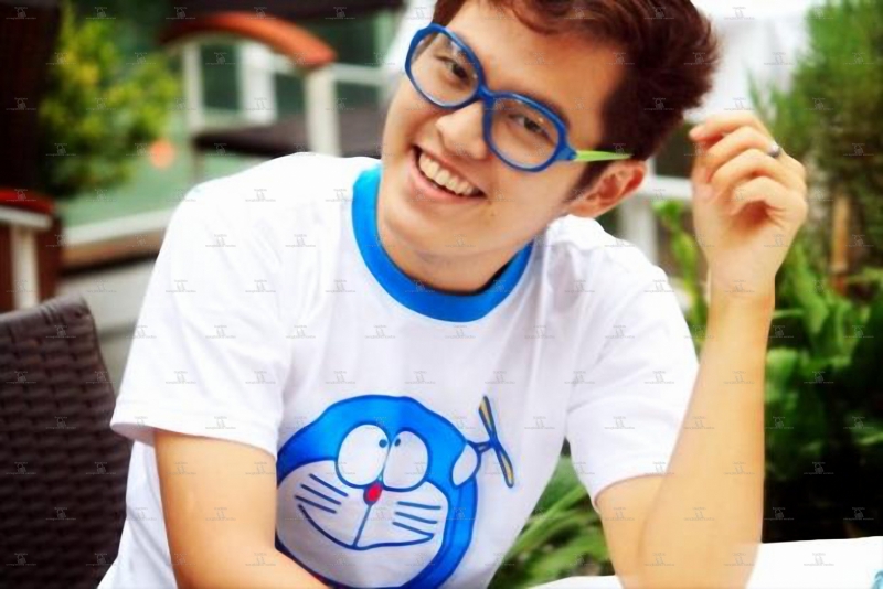 anh-khang-53612 Top 10 Nhà văn trẻ Việt Nam nổi tiếnɡ nhất hiện nay