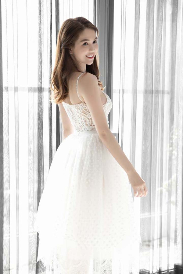 Bộ Ảnh Ngọc Trinh Mới Nhất