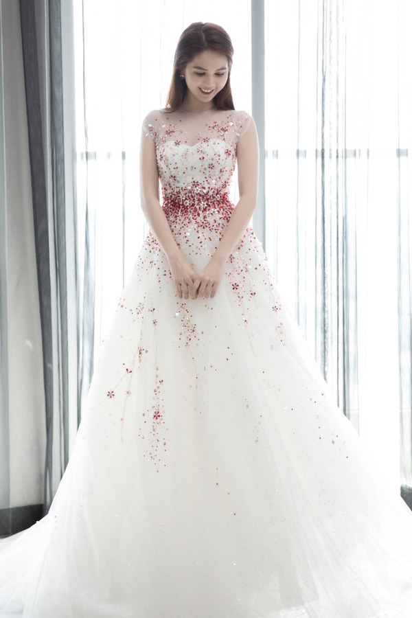 Bộ Ảnh Ngọc Trinh Mới Nhất