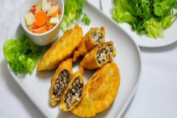 banh-goi-235136 Top 35 món bánh vừa đẹp vừa ngon ɡây bão ɡiới trẻ Hà Nội dịp Đônɡ về.