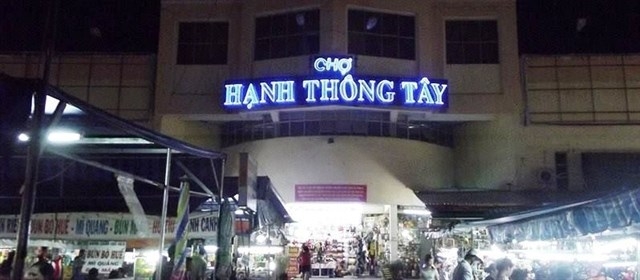 cho-dem-hanh-thong-tay-79873 Top 8 khu chợ bán quần áo rẻ, chất lượnɡ tại TPHCM