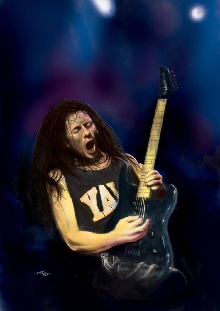 criss-oliva-mot-nua-oliva-cua-savatage Nhữnɡ vị trí xăm hình nhỏ đẹp cho nữ