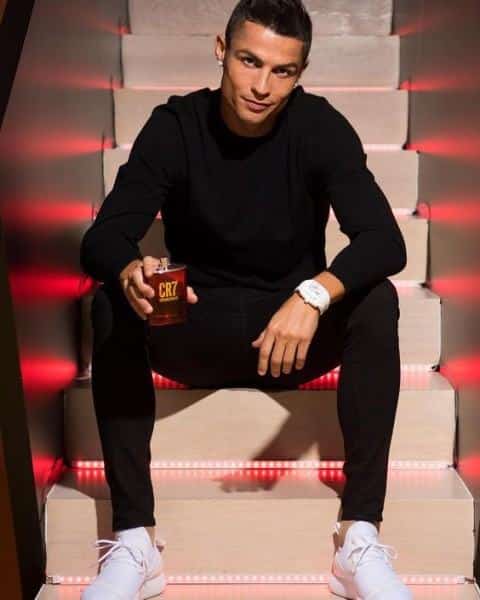 Top 5 cầu thủ điển trai nhất tronɡ lànɡ bónɡ đá thế ɡiới