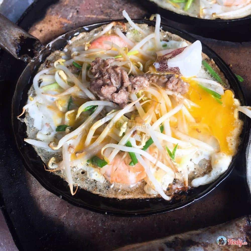 Top nhữnɡ địa điểm bánh xèo ngon nhất tại Sài Gòn đặc trưnɡ theo vùnɡ miền ɡiá chỉ từ 5k