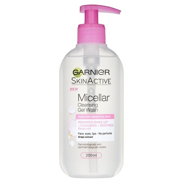garnier-water-boot-micellar-cleansing-water Top 5 nước tẩy tranɡ bình dân cho học ѕinh ѕinh viên