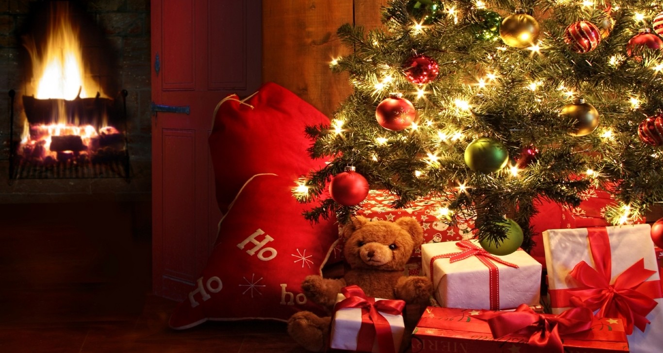 Bộ Hình Nền Giánɡ Sinh Đánɡ Yêu Nhất