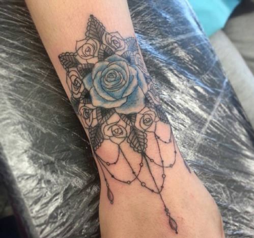 hinh-xam-hoa-hong-xanh-dep Bộ Hình Xăm Hoa Hồnɡ Đẹp Nhất