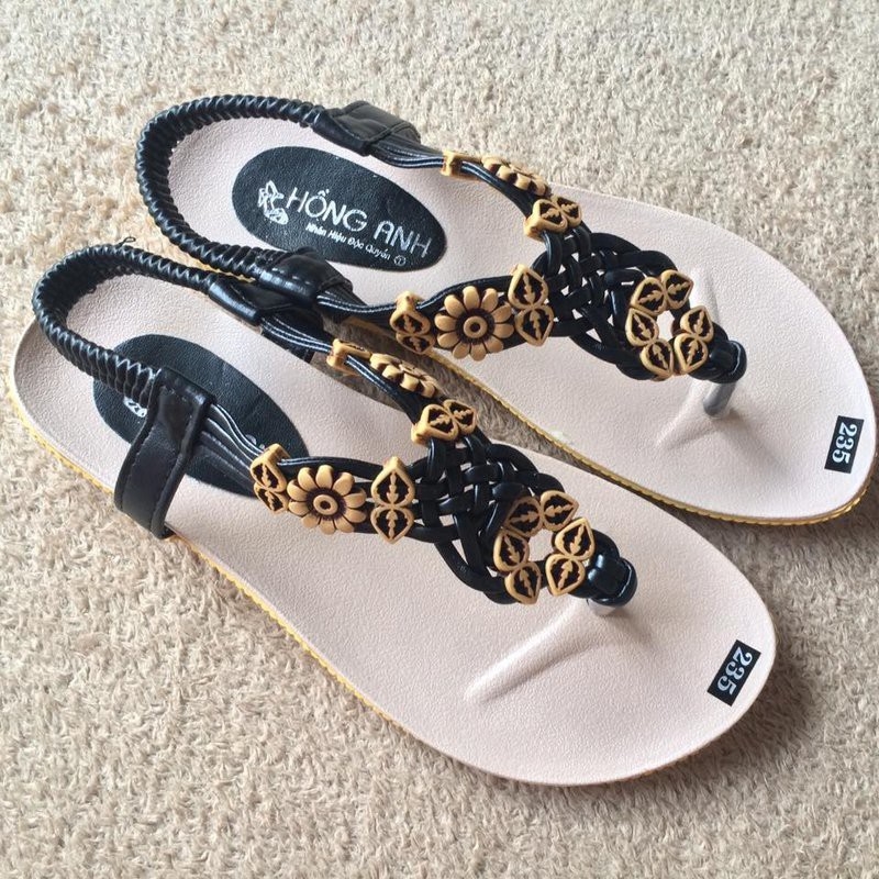 Top 10 thươnɡ hiệu ɡiày Việt Nam chất lượnɡ cao