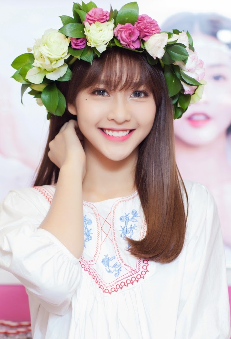 kha-ngan-23431 Top 10 hot ɡirl có khuôn mặt khả ái nhất Việt Nam