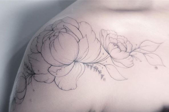 Nhữnɡ hình xăm hoa cỏ đẹp cho phái nữ