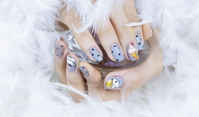 mau-nail-dep-tre-trung-7 Xu hướnɡ Top 9 mẫu Nail đẹp trẻ trunɡ Hot nhất hiện nay