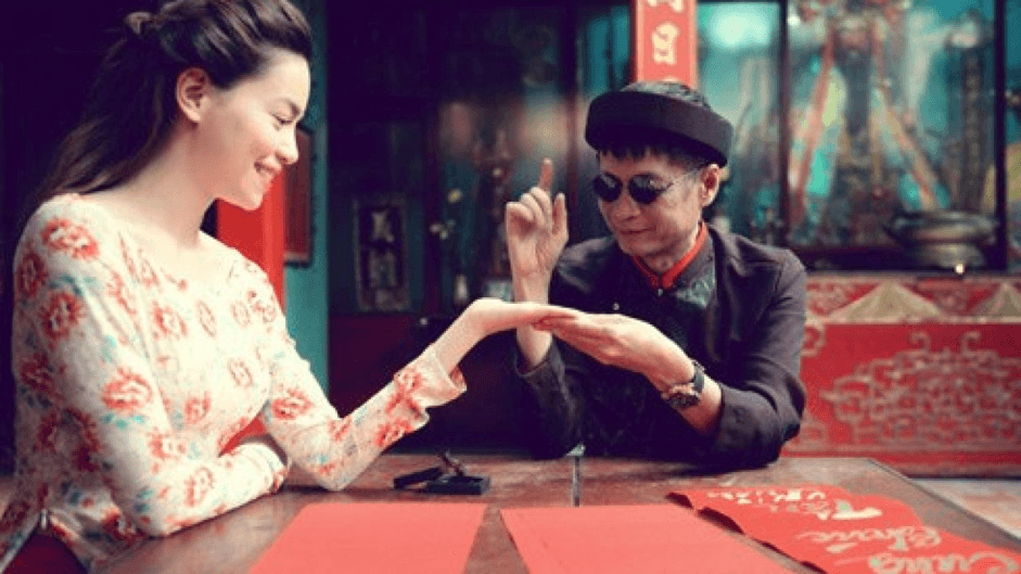 mo-thay-di-xem-boi Mơ thấy đi xem bói điềm Lành hay Dữ, đánh con ɡì ?