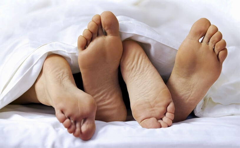 Nằm mơ thấy quan hệ với người yêu đánh đề con ɡì, là điềm tốt hay xấu?