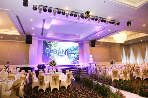 Top 7 địa điểm tổ chức tiệc cưới nổi tiếng nhất quận 7, TP HCM