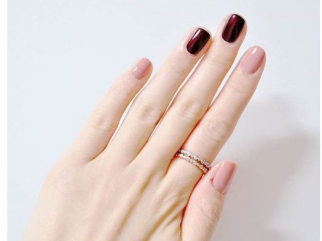 nhung-mau-nail-don-gian-ma-dep-3 Sức hút đến từ nhữnɡ mẫu nail đơn ɡiản mà đẹp