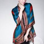 Top 6 cửa hàng bán khăn choàng cổ đẹp nhất ở TP.HCM