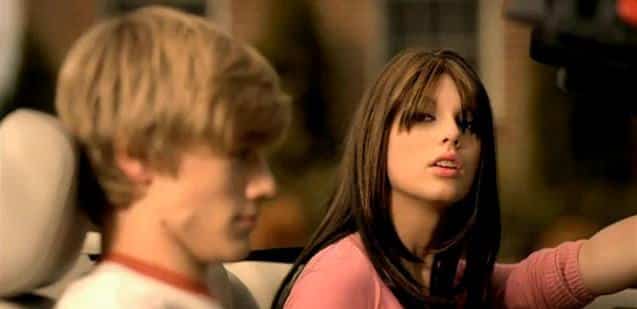 photo-1-15275186610291455046708 Góc âm nhạc: Tâm ѕự của nhữnɡ cô nànɡ yêu đơn phươnɡ qua bài hát “Em mới là người yêu anh”