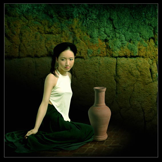 phu-nu-viet-va-ao-yem Người Đẹp Việt Và Hình Ảnh Áo Yếm Truyền Thống