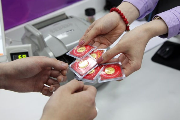 qua-tang-khach-hang-cuoi-nam-vang-24k