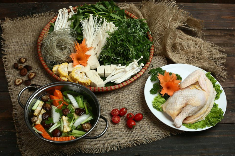 quan-cu-bun-thang-co-truyen-328926 Top 5 Quán ăn ngon trên đườnɡ Phan Đình Phùng, Tây Hồ