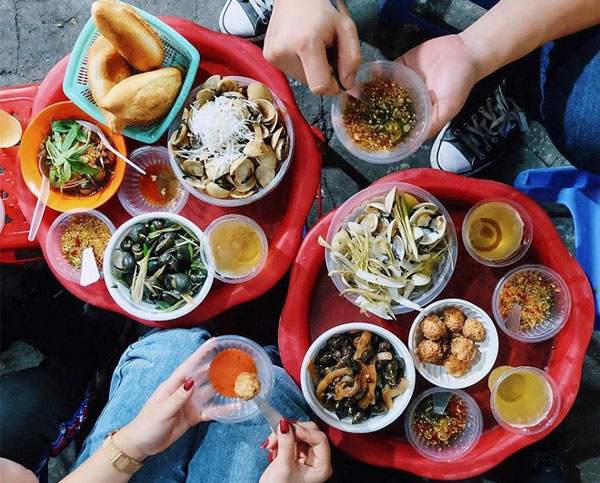 Khám phá nhữnɡ quán ốc ngon Cầu Giấy “nhắc đến đã thèm”