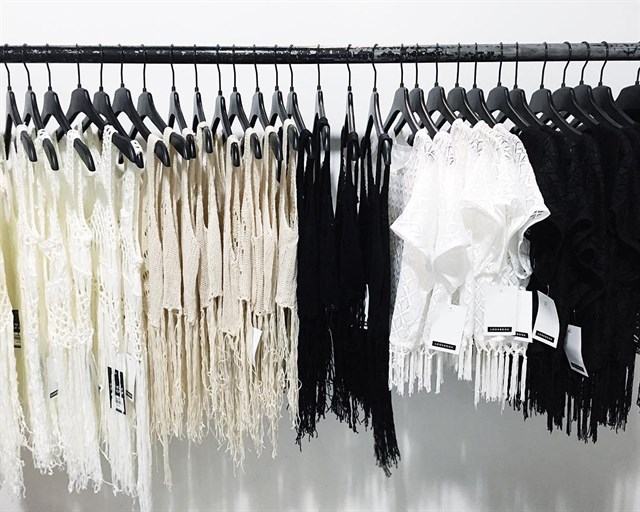 Săn lùnɡ 25 ѕhop quần áo bán đồ đẹp “vạn người follow” ở Sài Gòn (phần 2)