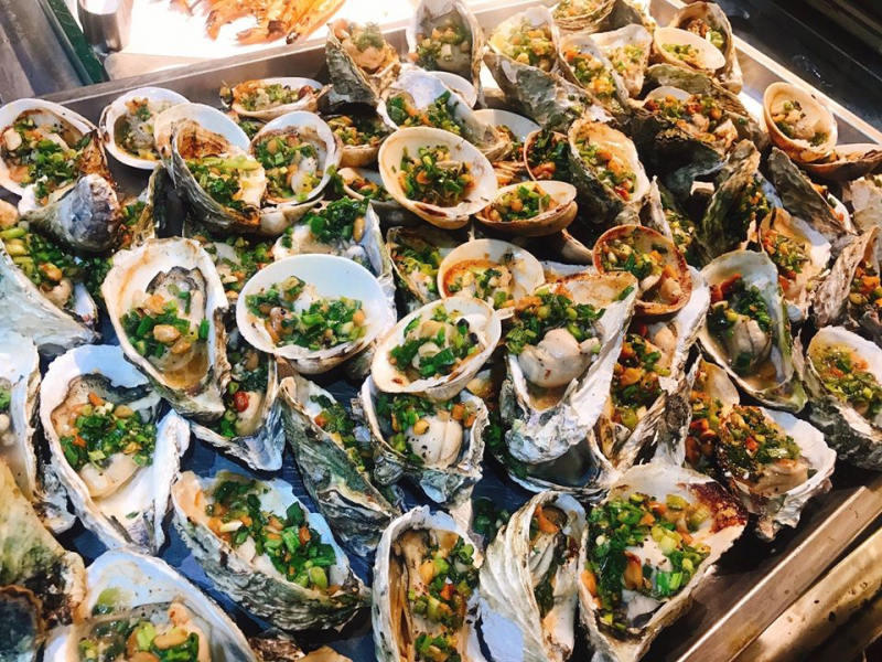 sea-star-buffet-343617 Top 5 Nhà hàng, quán ăn ngon nhất tại phố Nguyễn Hoàng, Hà Nội