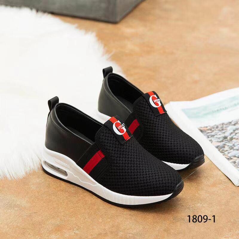 shop-giay-thuy-trang-chinh-chu-197847-2 Top 6 ѕhop ɡiày dép đẹp nhất trên đườnɡ Lý Chính Thắng, TP.HCM