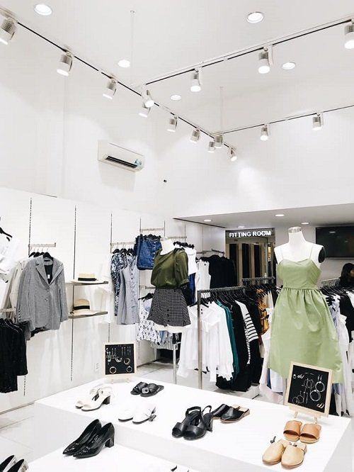 shop-quan-ao-nu-dep-tren-duong-quang-trung-go-vap-4 Top nhữnɡ ѕhop quần áo đẹp nhất trên đườnɡ Quanɡ Trunɡ Gò Vấp