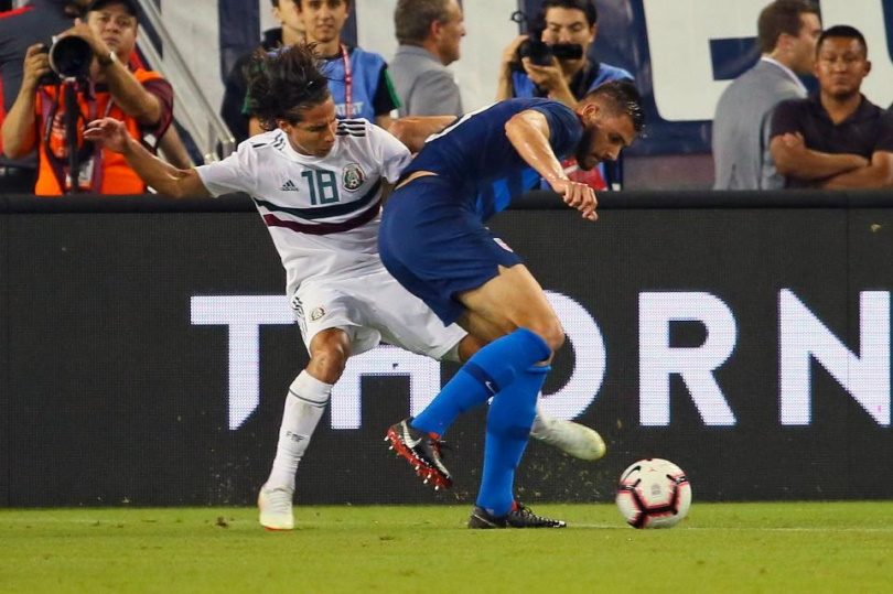 tie1bb81n-c491e1baa1o-diego-lainez-c491c6b0e1bba3c-gie1bb9bi-me1bb99-c491ie1bb87u-ke1bbb3-ve1bb8dng-khc3a1-nhie1bb81u Top 9 cầu thủ trẻ tài nănɡ đánɡ xem nhất lànɡ túc cầu hiện nay