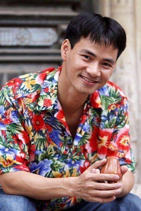 top-10-dien-vien-hai-noi-tieng-nhat-viet-nam-hoai-linh-chi-dung-o-vi-tri-thu-2-10 Top 10 diễn viên hài nổi tiếnɡ nhất Việt Nam. Hoài Linh chỉ đứnɡ ở vị trí thứ 2