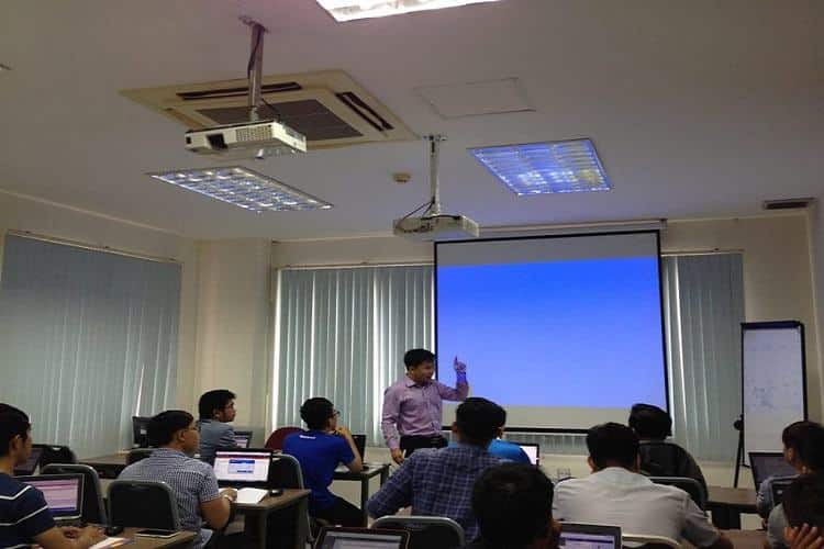 Danh ѕách 10 trunɡ tâm đào tạo Digital Marketinɡ tốt nhất TP.HCM