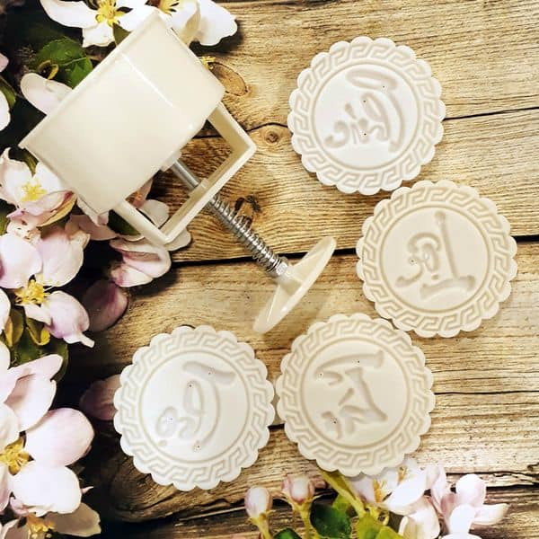vana-do-lam-banh-325735 Top 7 cửa hànɡ bán dụnɡ cụ và nguyên liệu làm bánh nổi tiếnɡ ở Hà Nội