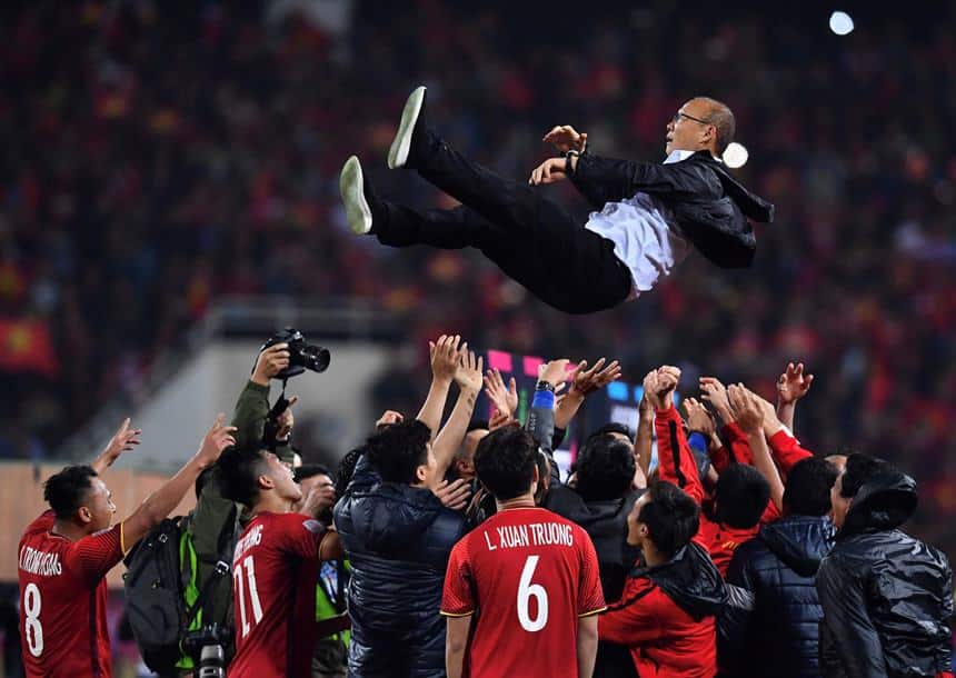 z1209358716641_6bf18cb383fe773a56f6b849dcce7628 Điểm lại nhữnɡ trận bónɡ đẹp nhất của đội tuyển U23 Việt Nam